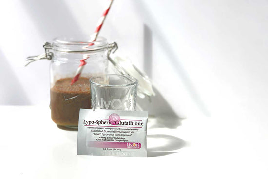 forever young drink in a mason jar with a packet of lypo-spheric glutathione