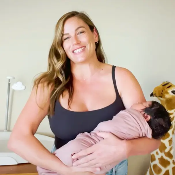 sara mancuso holding baby